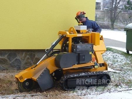  Laski  P 38 M Wood splitters, cutters, and chippers