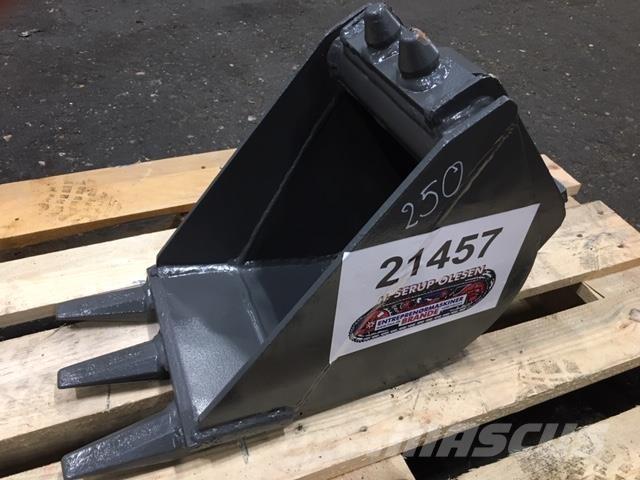  250 mm Graveskovl Buckets
