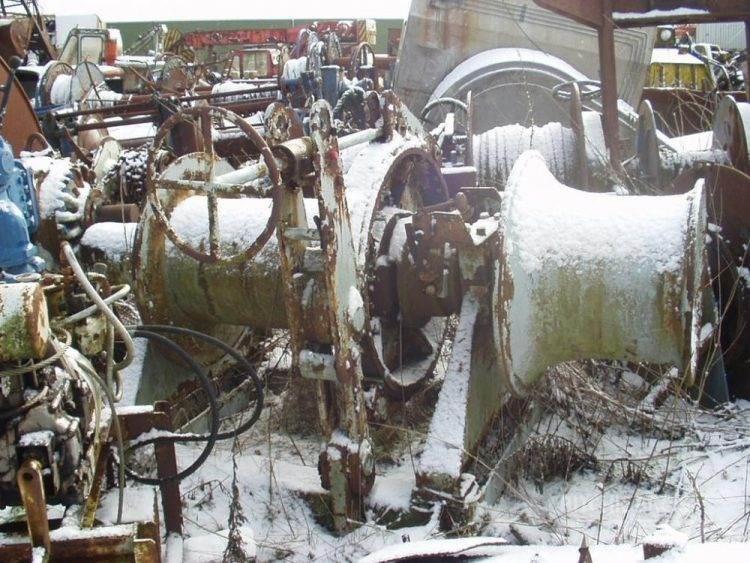  Ankerspil ex. Hvidbjørn Winches, hoists and material lifts
