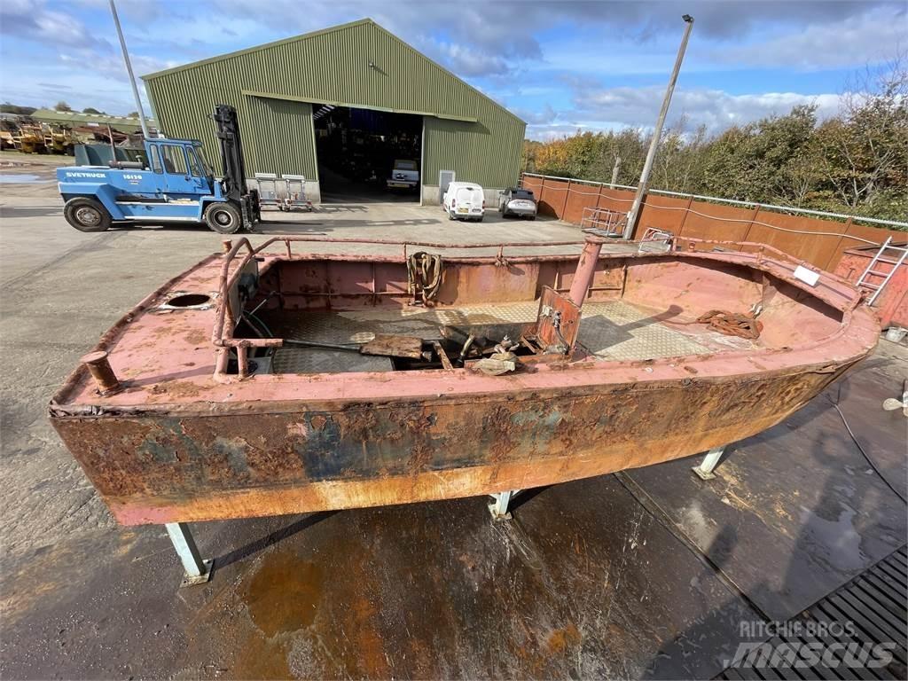  Arbejdsbåd uden motor. Work boats / barges