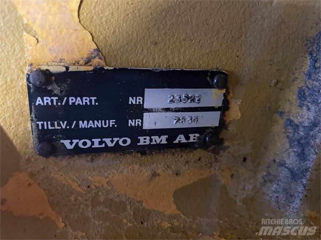  Bagaksel ex. Volvo 4400 Axles