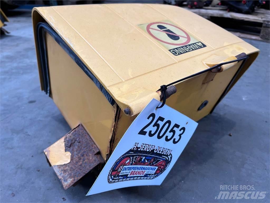  Batterikasse, Volvo L90E Other components