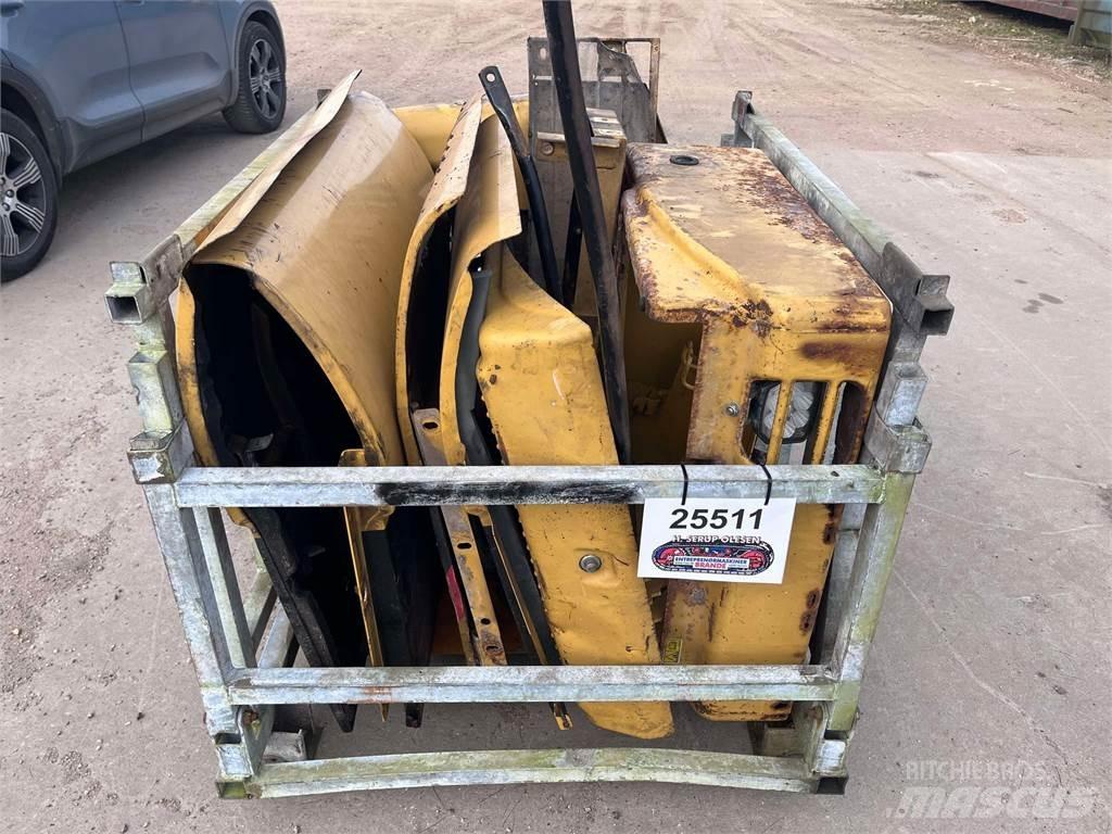 CAT 323D Skærme Other components