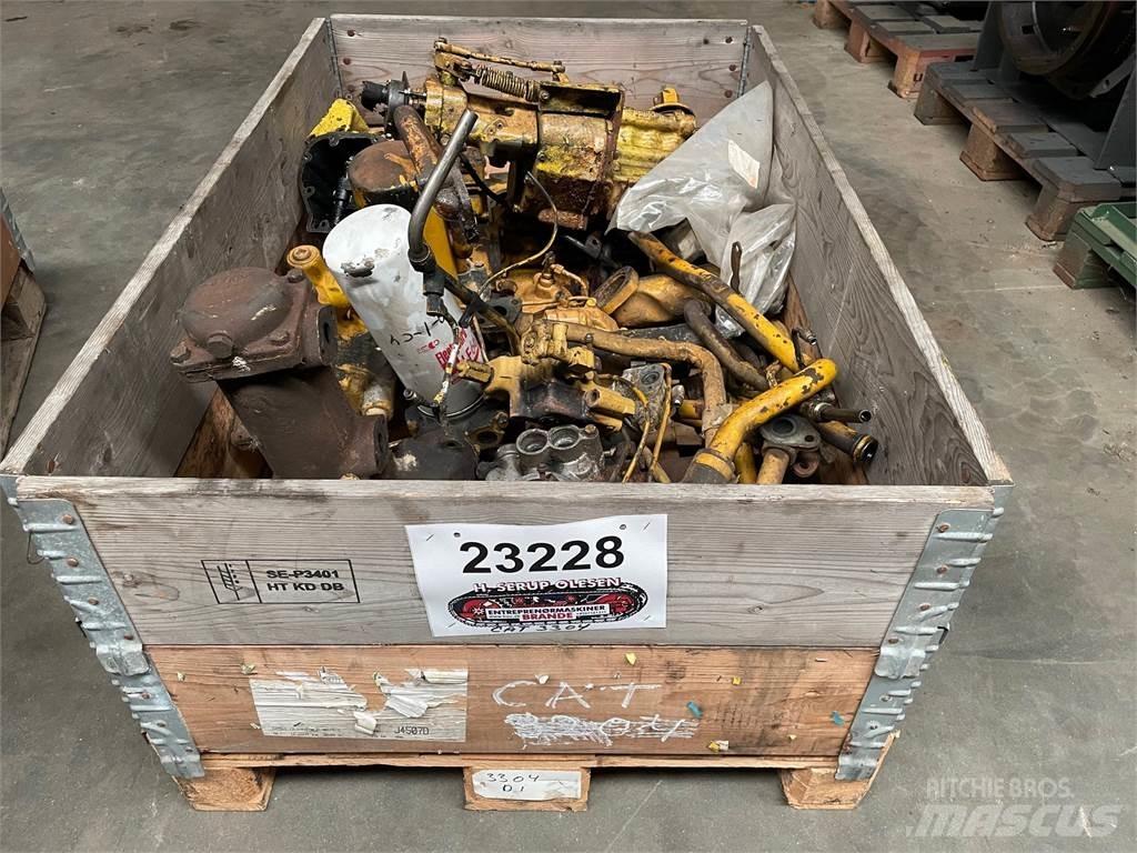  Diverse dele ex. Cat 3304 Engines