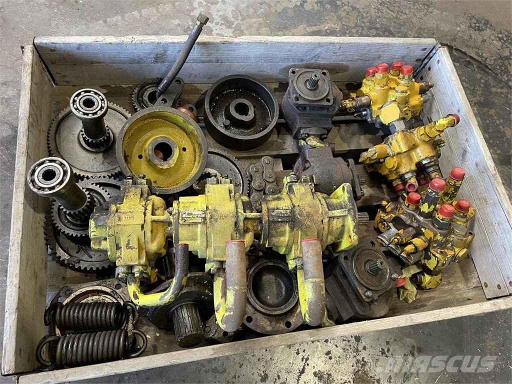  Diverse dele ex. Hymac 580D Hydraulics