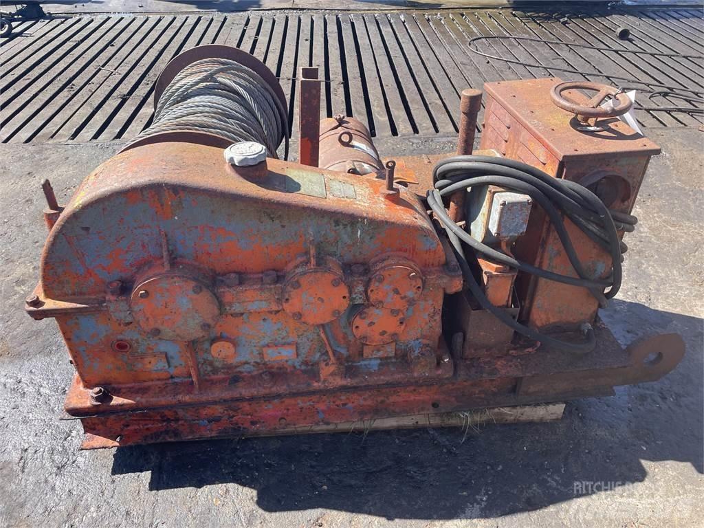  El-spil med gear og bremse. Hoists, winches and material elevators