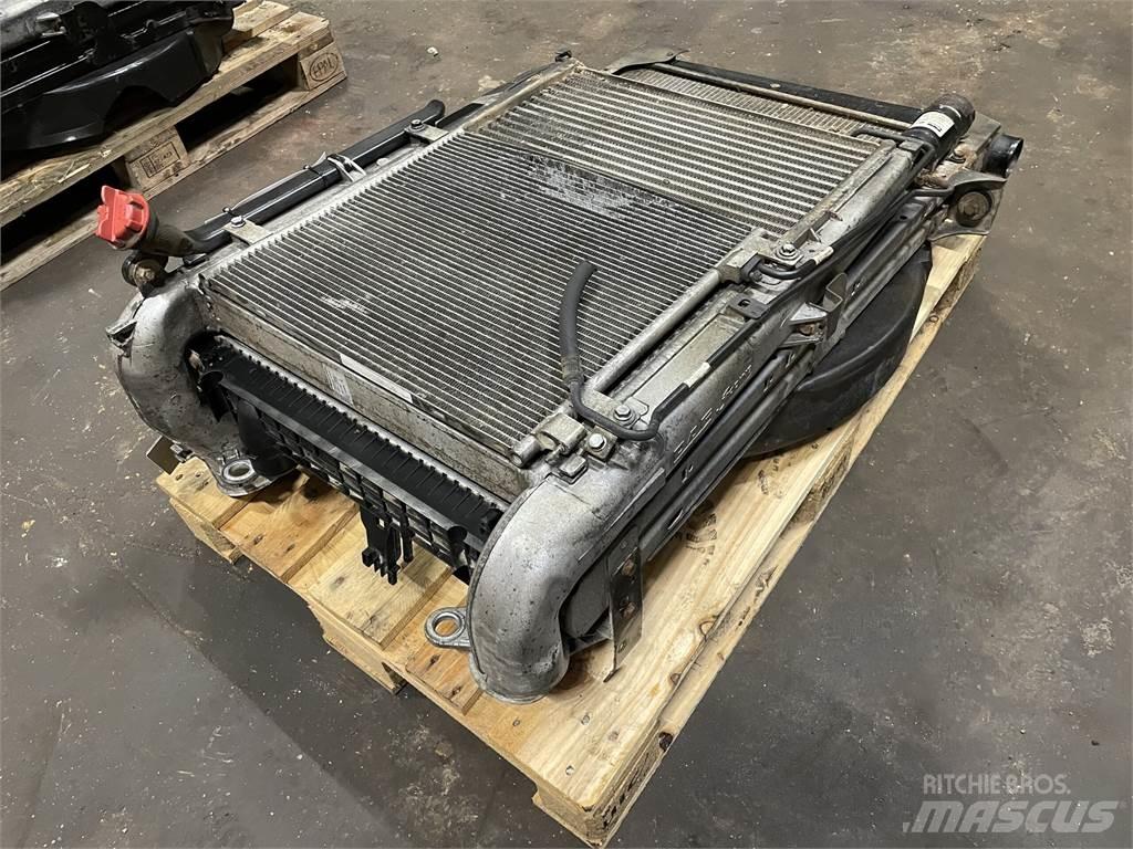  Køler ex. DAF truck Engines