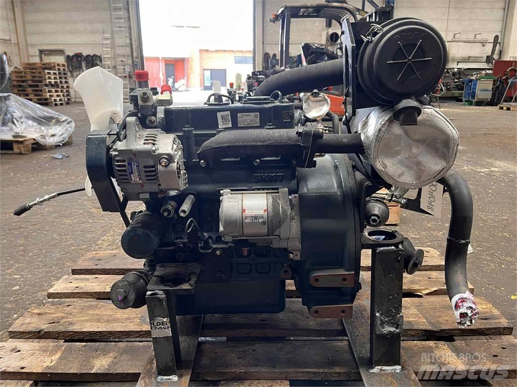 Kubota D902-EF07 motor Engines