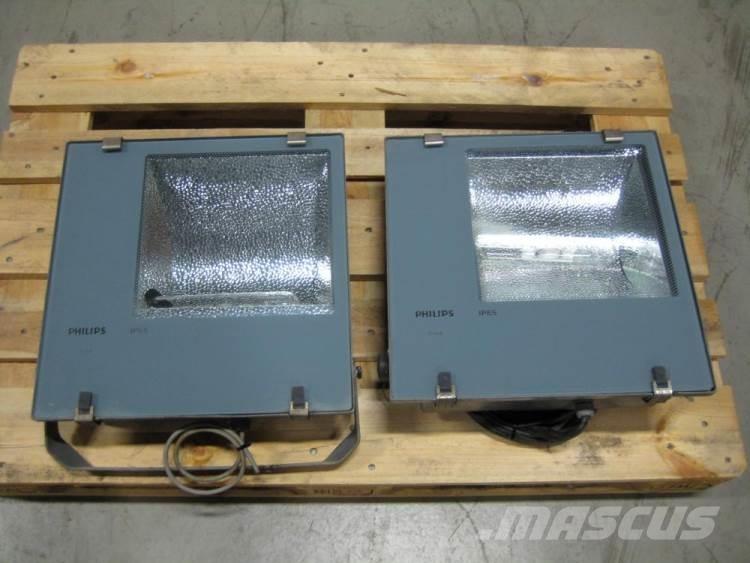  Lamper - 400W - 2 stk. Electronics