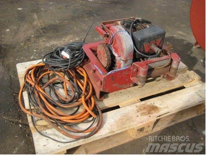  Spil - 24 volt Winches, hoists and material lifts
