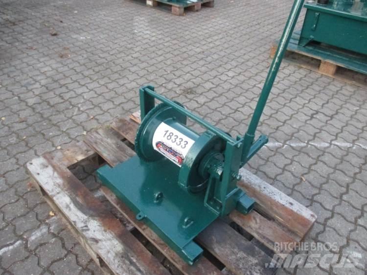  Spil, mek. til 5/8 kædetræk Winches, hoists and material lifts
