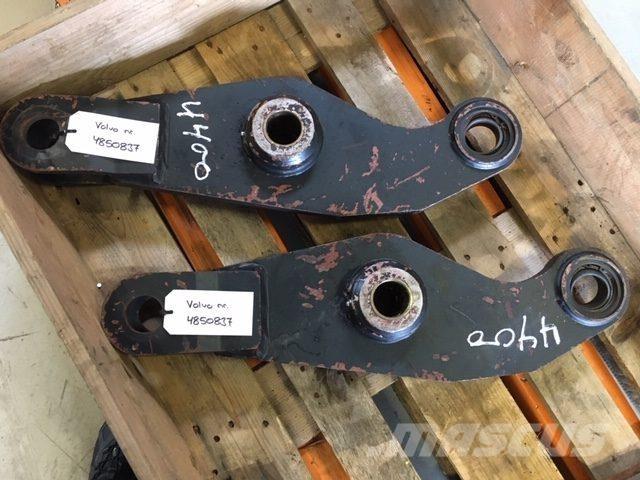Volvo 4400 Link Arm Other components