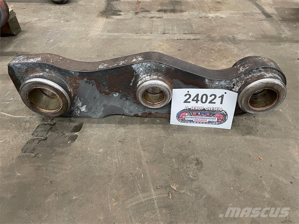 Volvo L120E Link Arm Other components