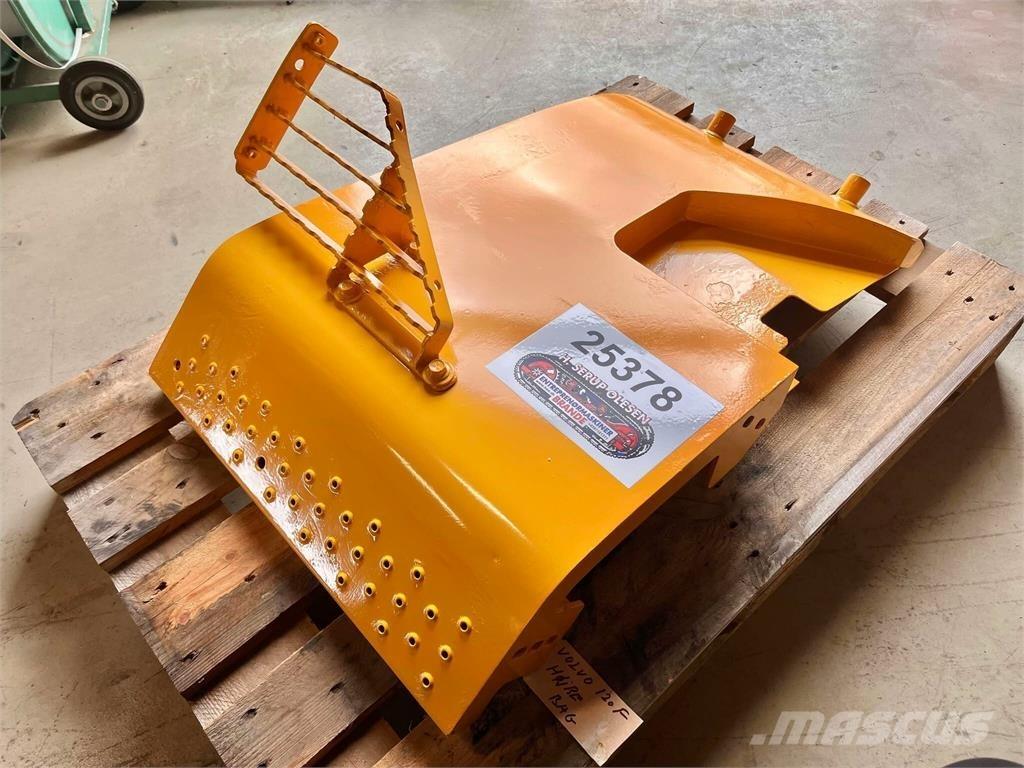 Volvo L120F bagskærm Other components