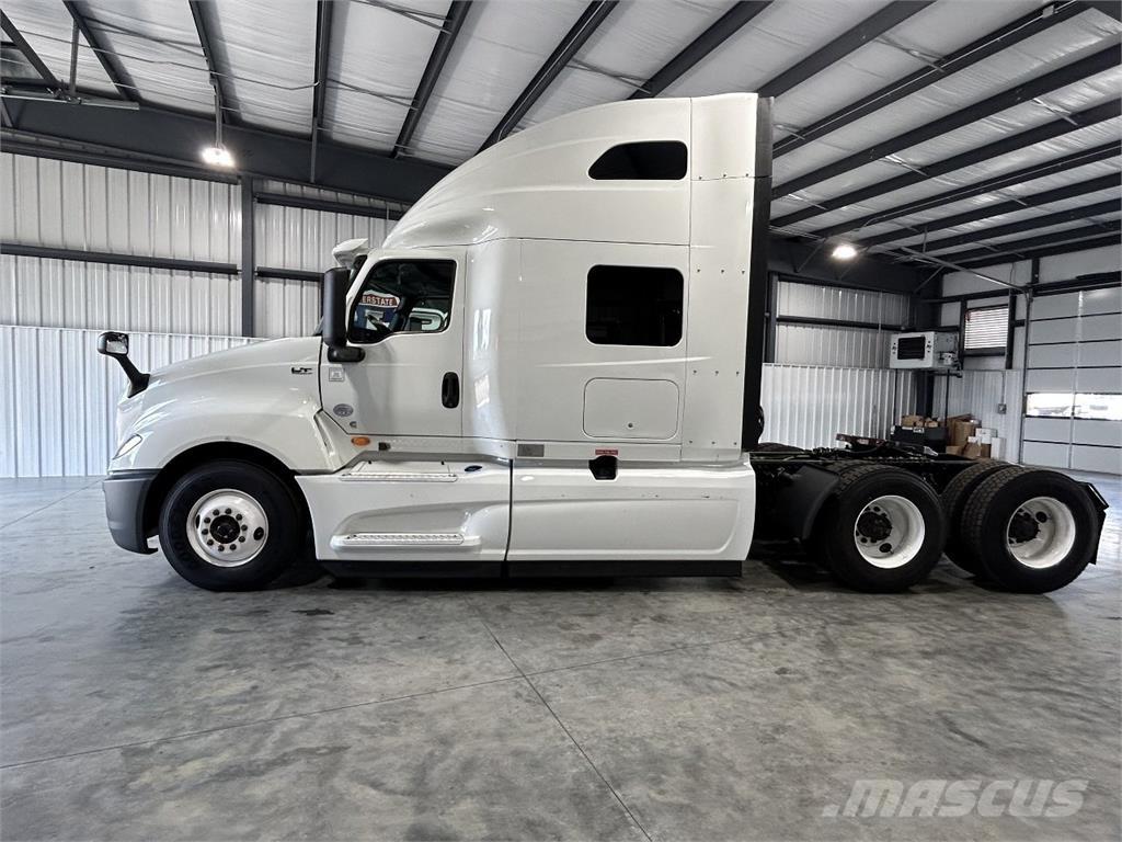 International LT625 Truck Tractor Units