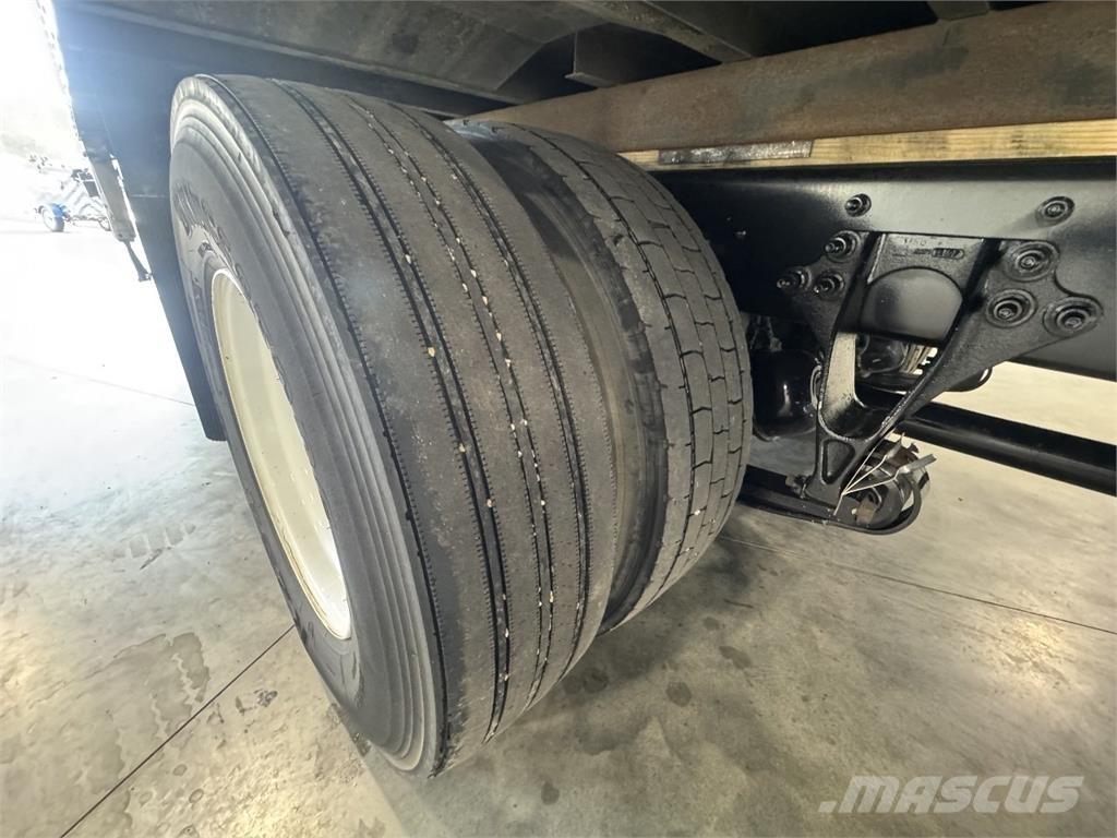 International MV607 Van Body Trucks