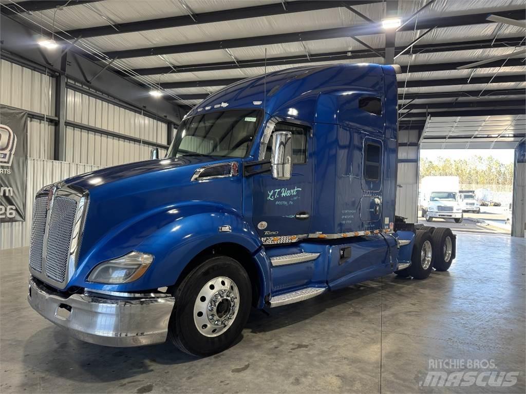 Kenworth T680 Truck Tractor Units
