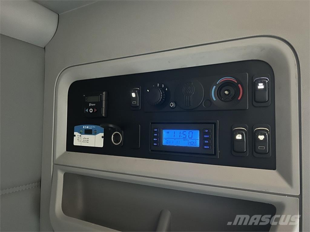Kenworth T680 Truck Tractor Units