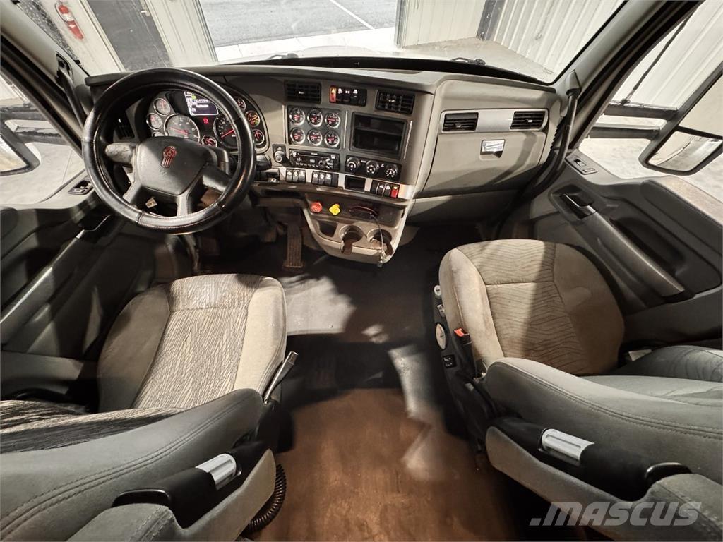 Kenworth T680 Truck Tractor Units