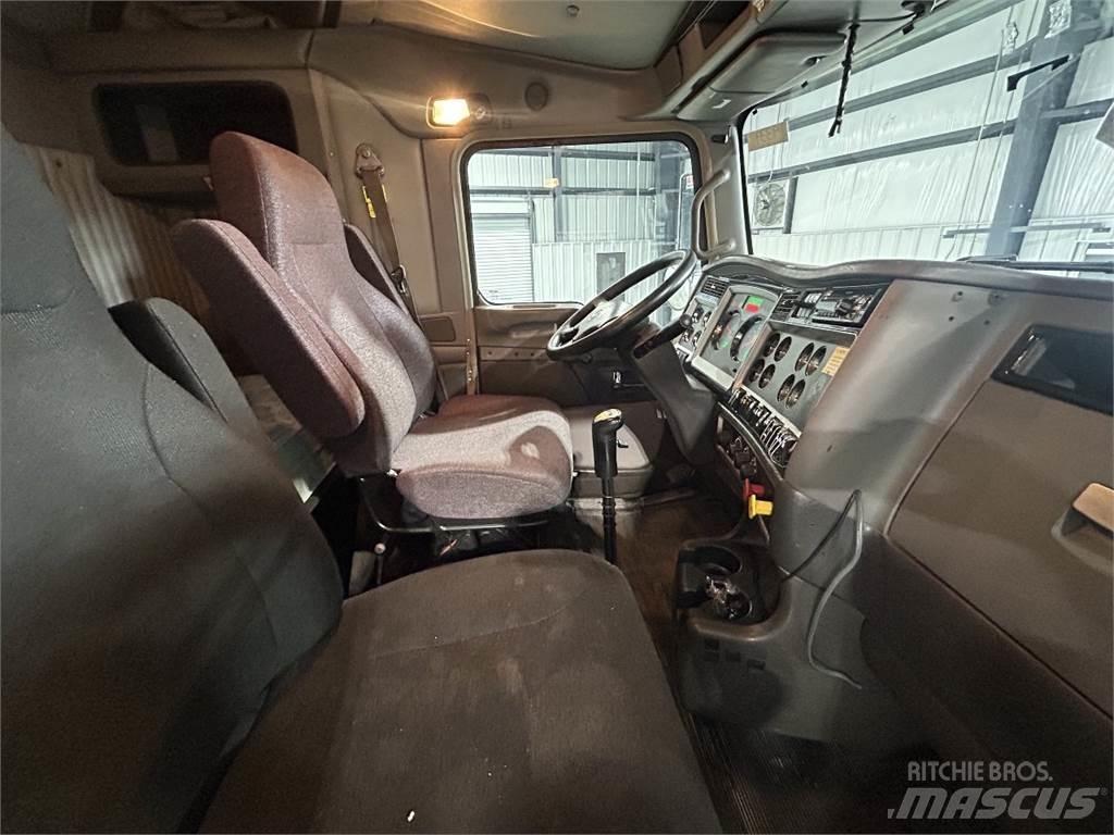 Kenworth T800 Truck Tractor Units