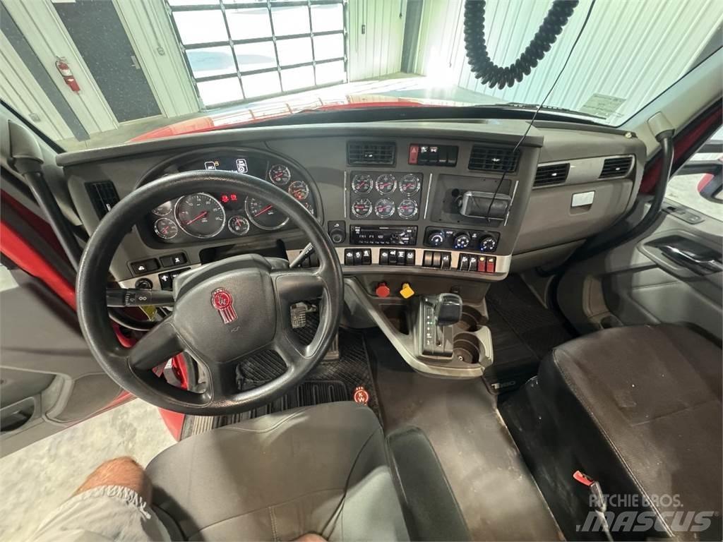 Kenworth T880 Truck Tractor Units