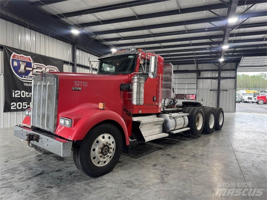 Kenworth W900 Truck Tractor Units