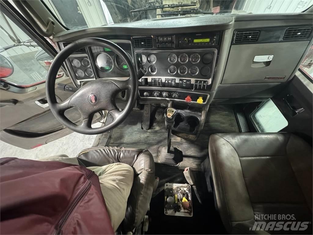Kenworth W900 Truck Tractor Units