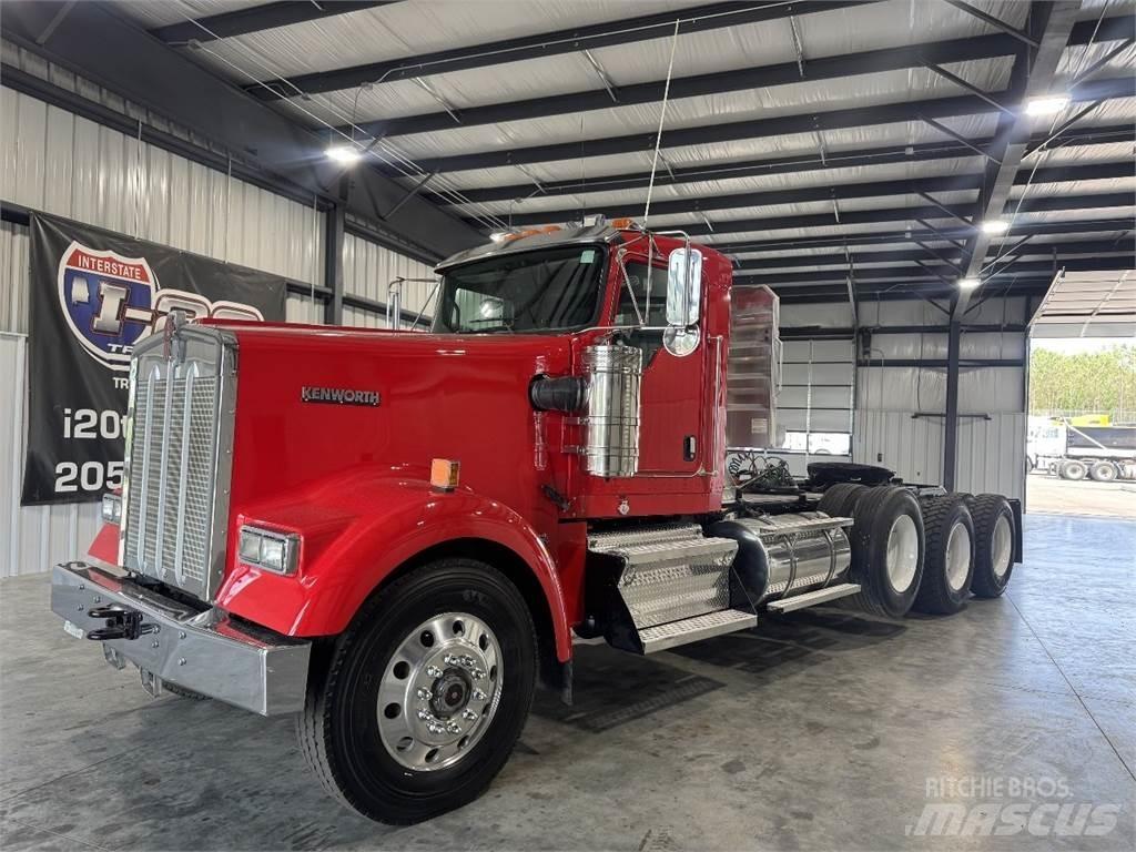 Kenworth W900 Truck Tractor Units