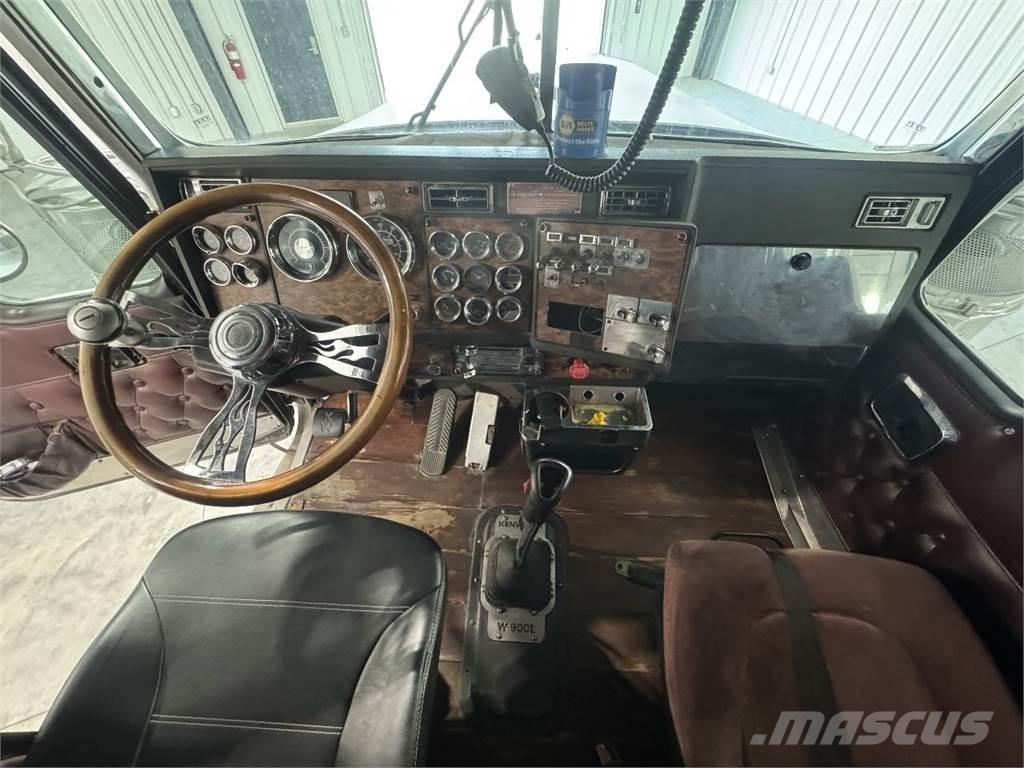 Kenworth W900 Truck Tractor Units