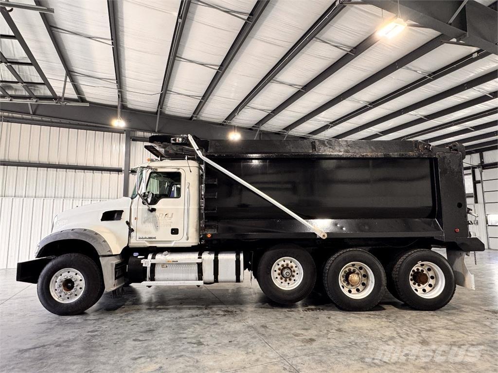 Mack GU713 Tipper trucks
