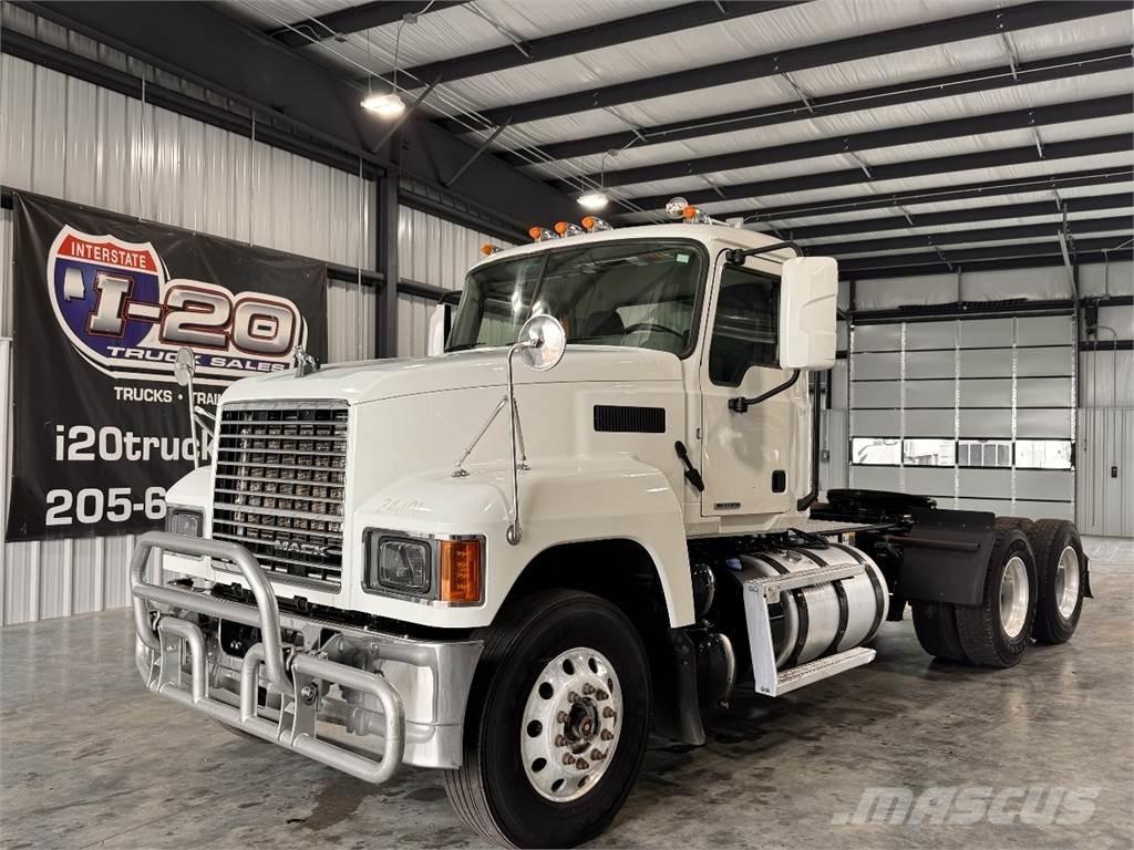 Mack Pinnacle Truck Tractor Units
