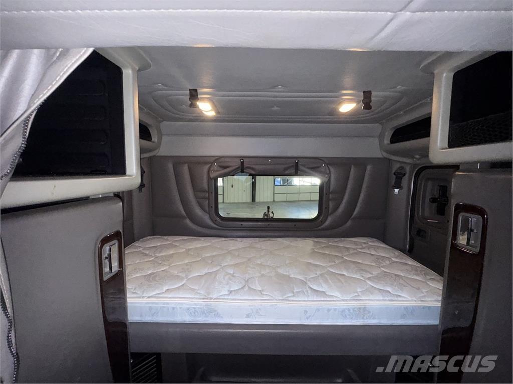 Peterbilt 389 Truck Tractor Units