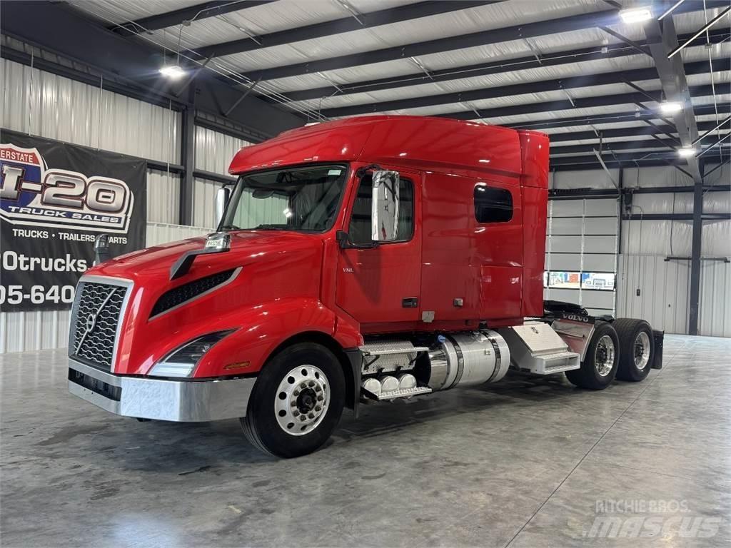 Volvo VNL740 Truck Tractor Units