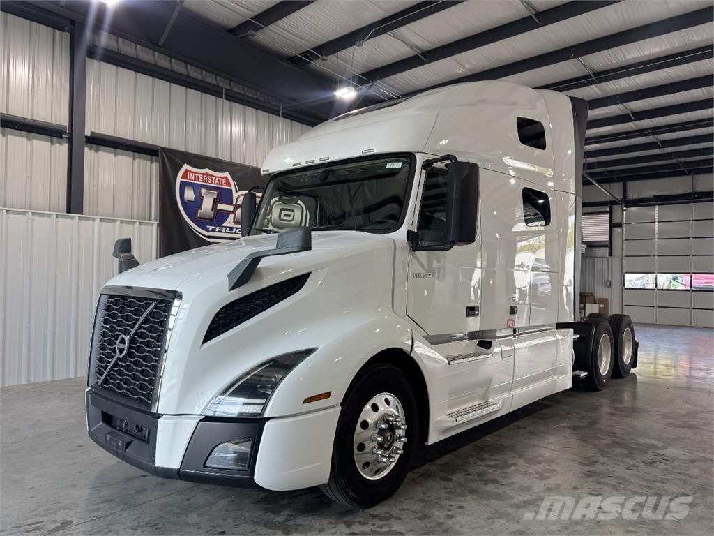 Volvo VNL760 Truck Tractor Units