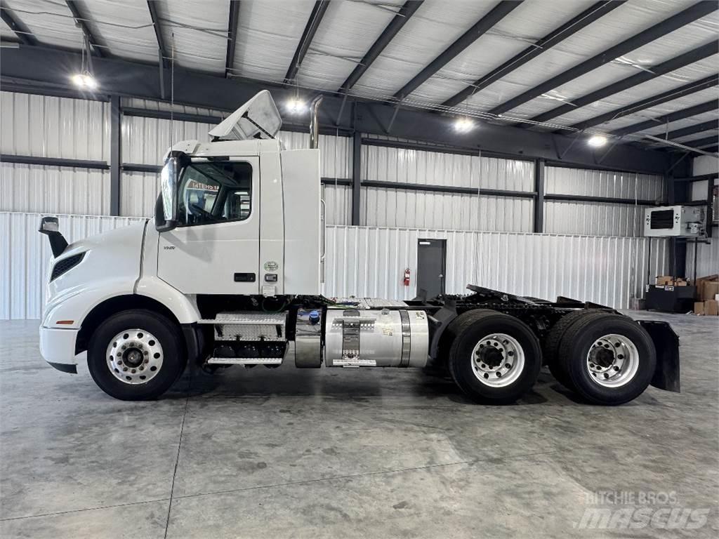 Volvo VNR64T300 Truck Tractor Units