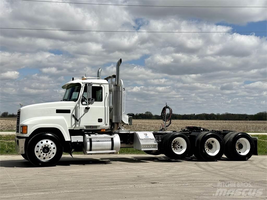 Mack CH613 Truck Tractor Units