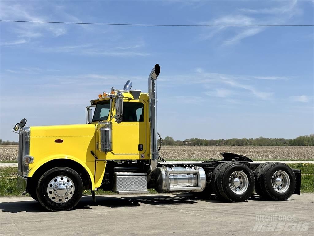 Peterbilt 389 Truck Tractor Units