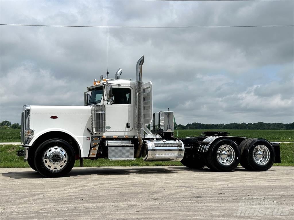 Peterbilt 389 Truck Tractor Units
