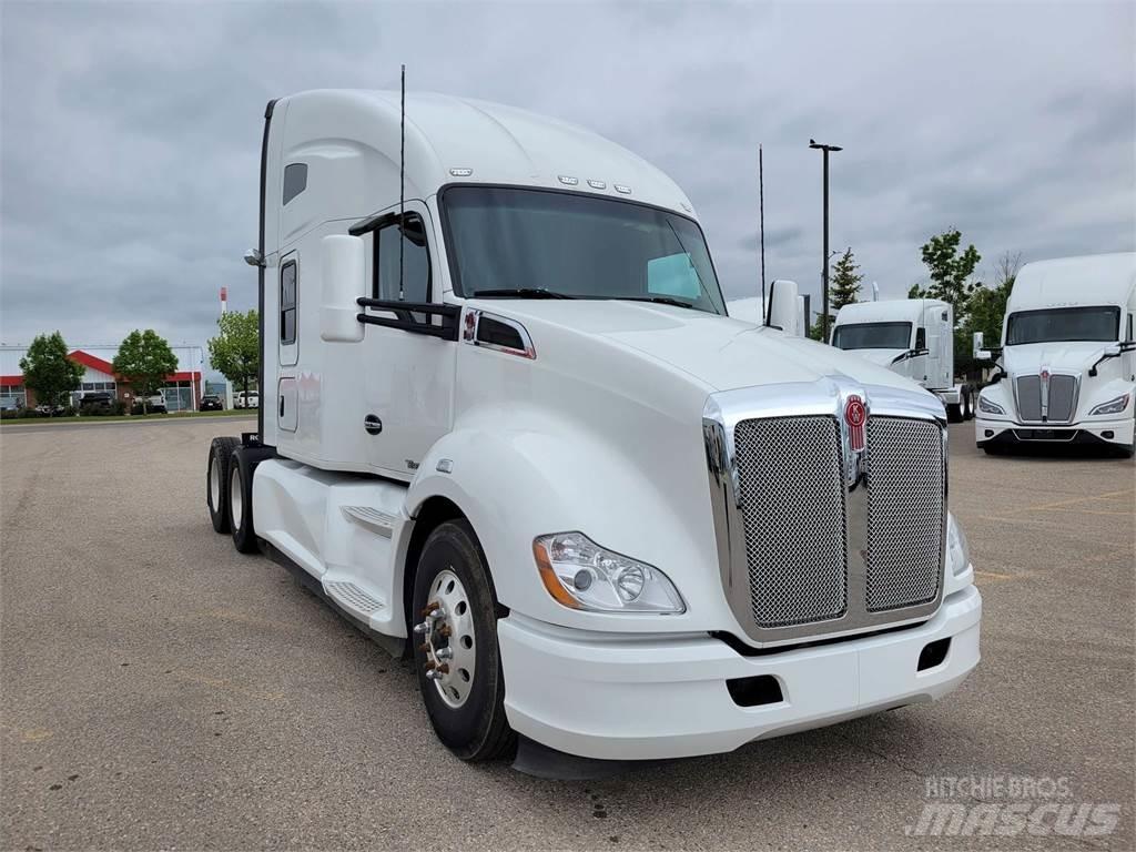 Kenworth T680 Truck Tractor Units