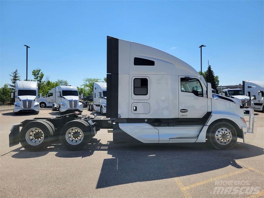 Kenworth T680 Truck Tractor Units