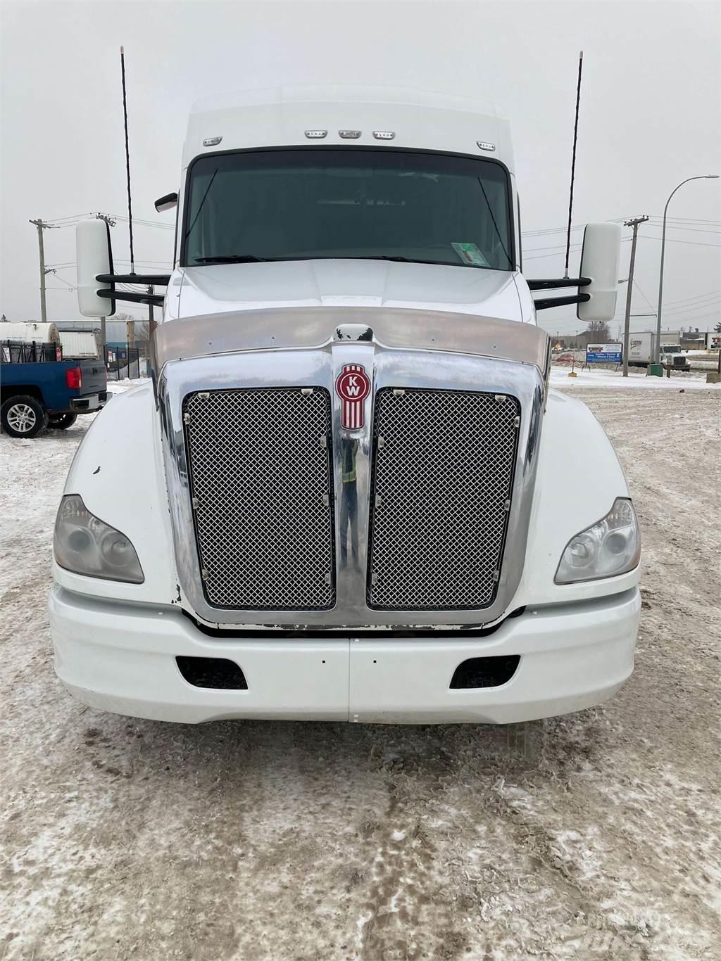 Kenworth T680 Truck Tractor Units
