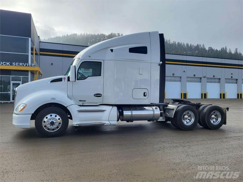 Kenworth T680 Truck Tractor Units