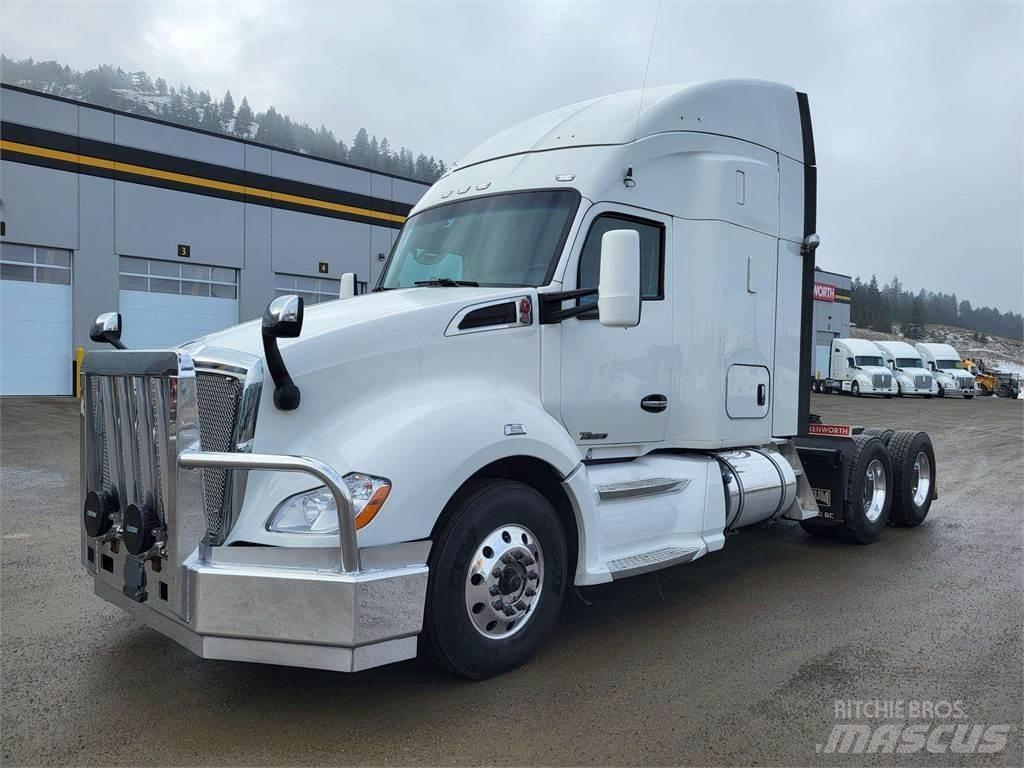 Kenworth T680 Truck Tractor Units