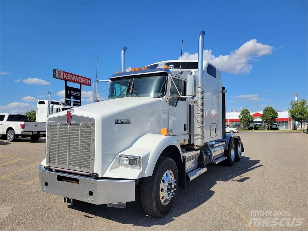 Kenworth T800 Truck Tractor Units