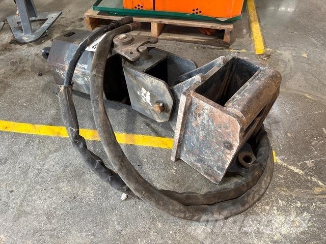 Bobcat 6809445 Buckets
