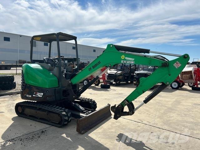 Bobcat E32 Crawler excavators