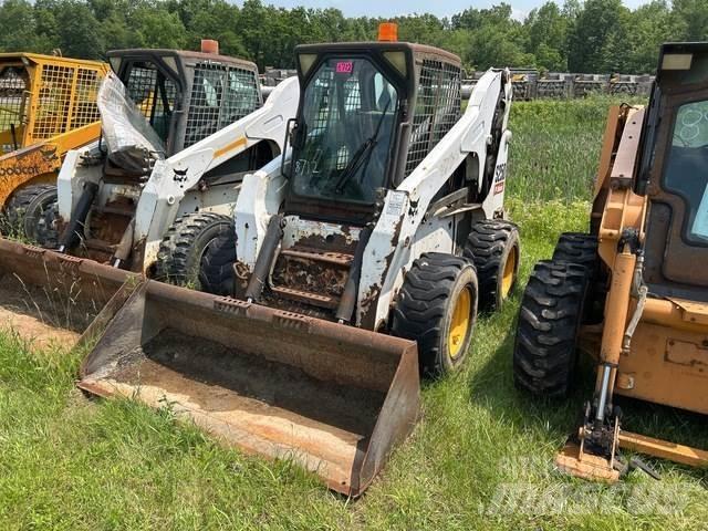 Bobcat S250 Skid steer loaders