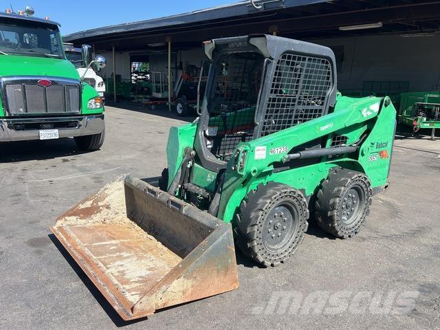 Bobcat S550 Skid steer loaders