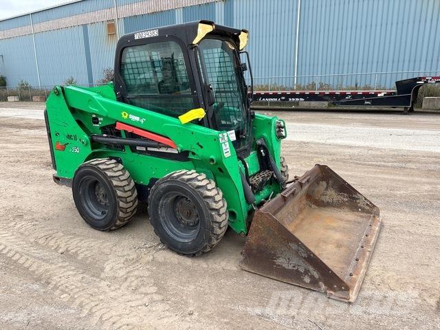 Bobcat S550 Skid steer loaders