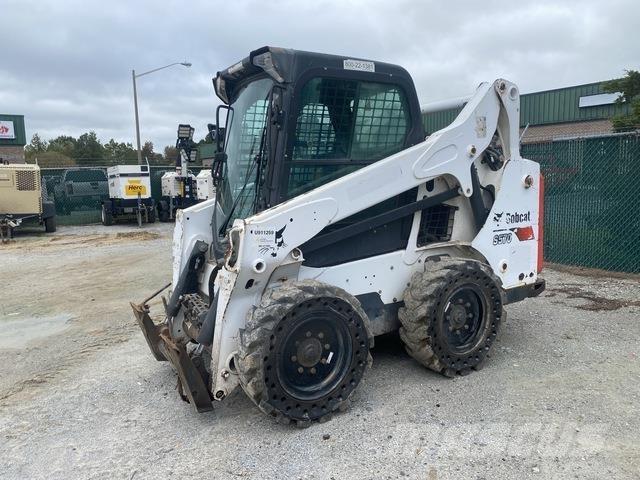 Bobcat S570 Skid steer loaders